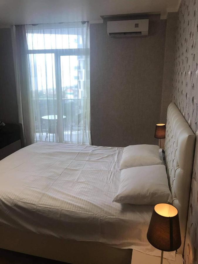 Apartment Sea Tower Khimshiashvili 15 Батуми Екстериор снимка