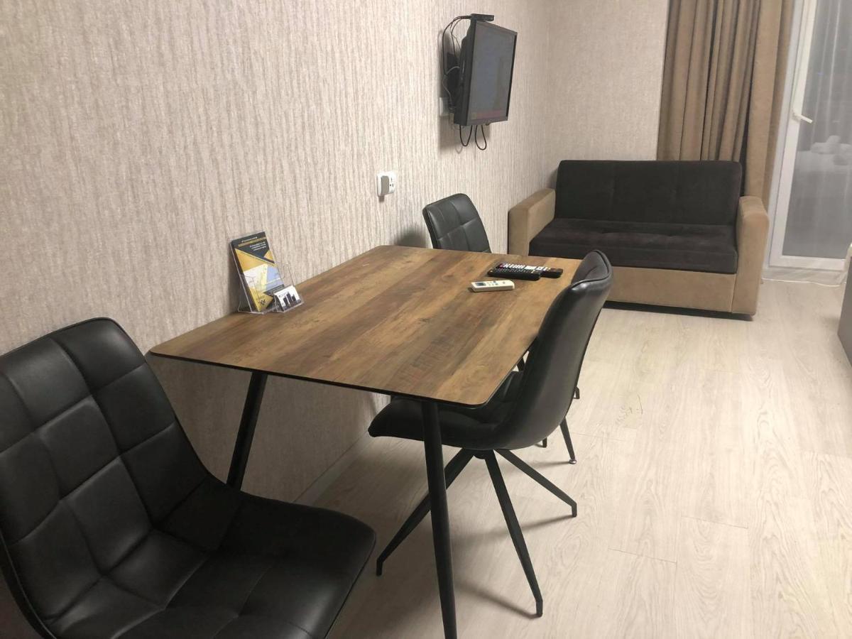 Apartment Sea Tower Khimshiashvili 15 Батуми Екстериор снимка