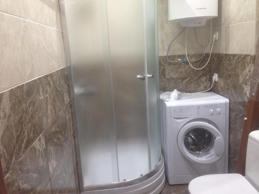 Apartment Sea Tower Khimshiashvili 15 Батуми Екстериор снимка